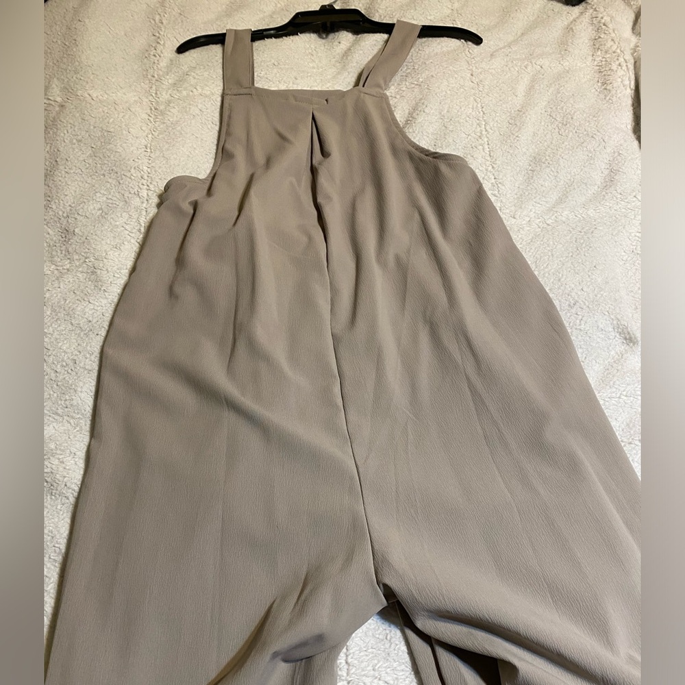 Pantalon women’s dressy overalls new with tag